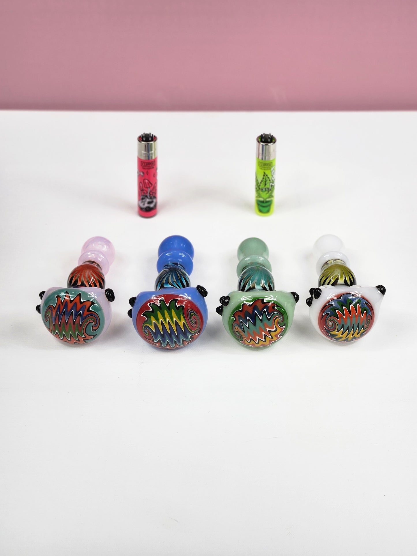 Groovy Colors Pipe