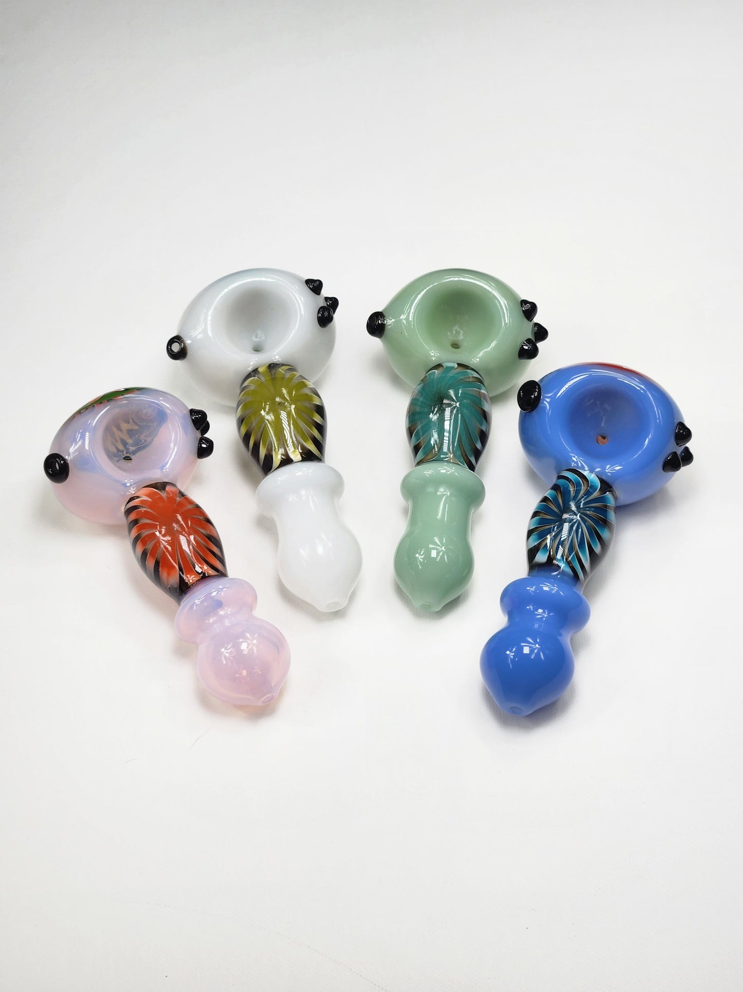 Groovy Colors Pipe