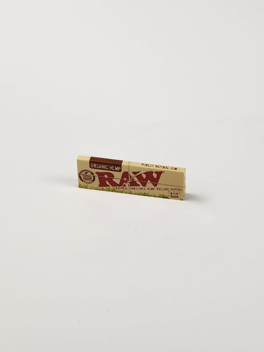 RAW Rolling Papers - The Bud Butler