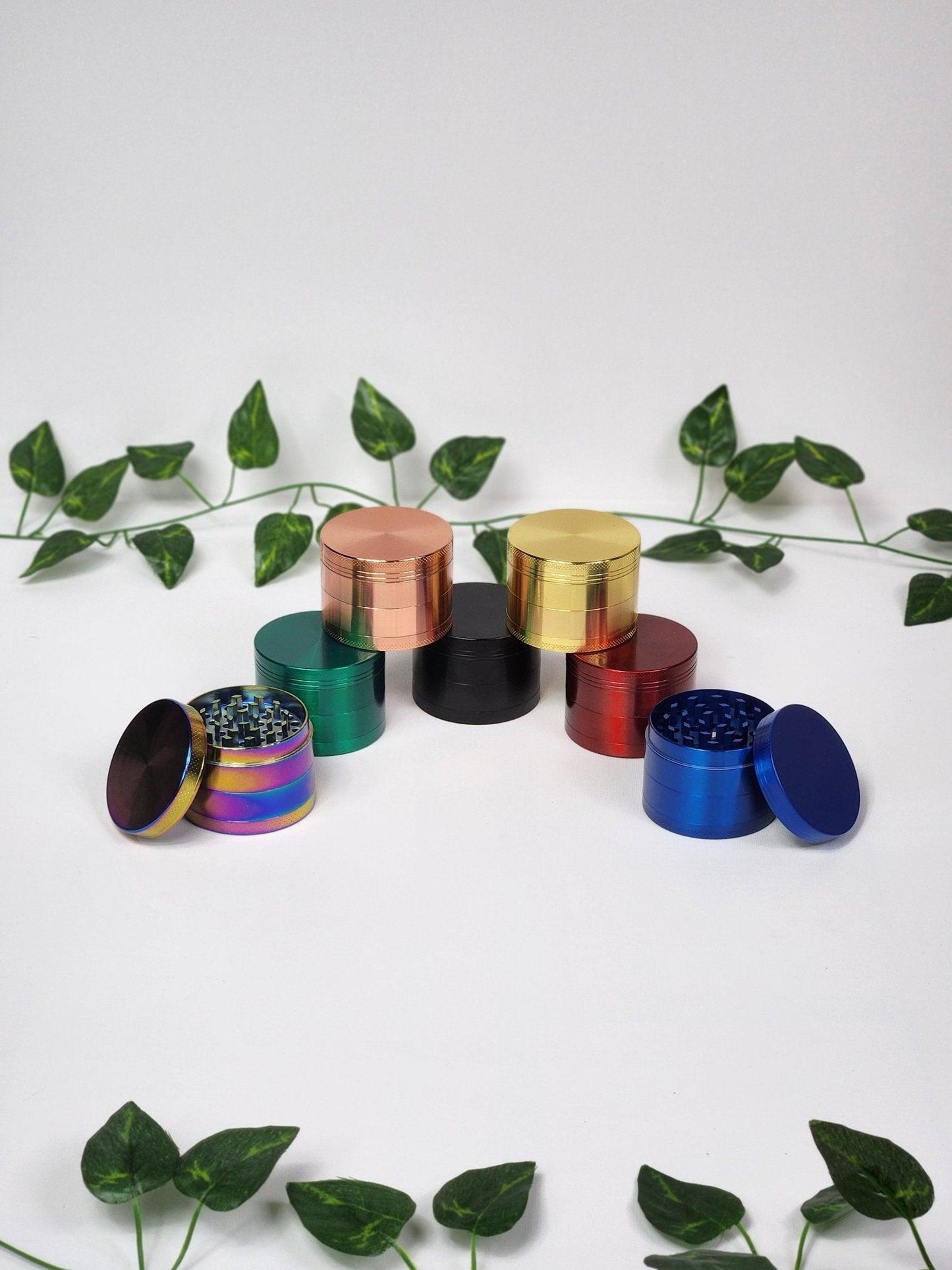 Red - 4-Part Metal Herb Grinder - The Bud Butler