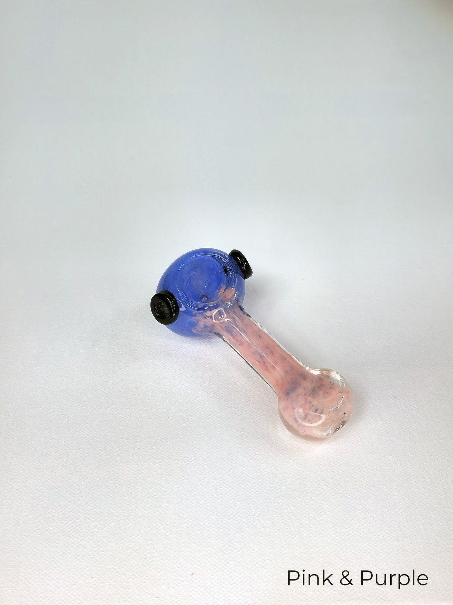 Two Tone Glass Pipe - The Bud Butler