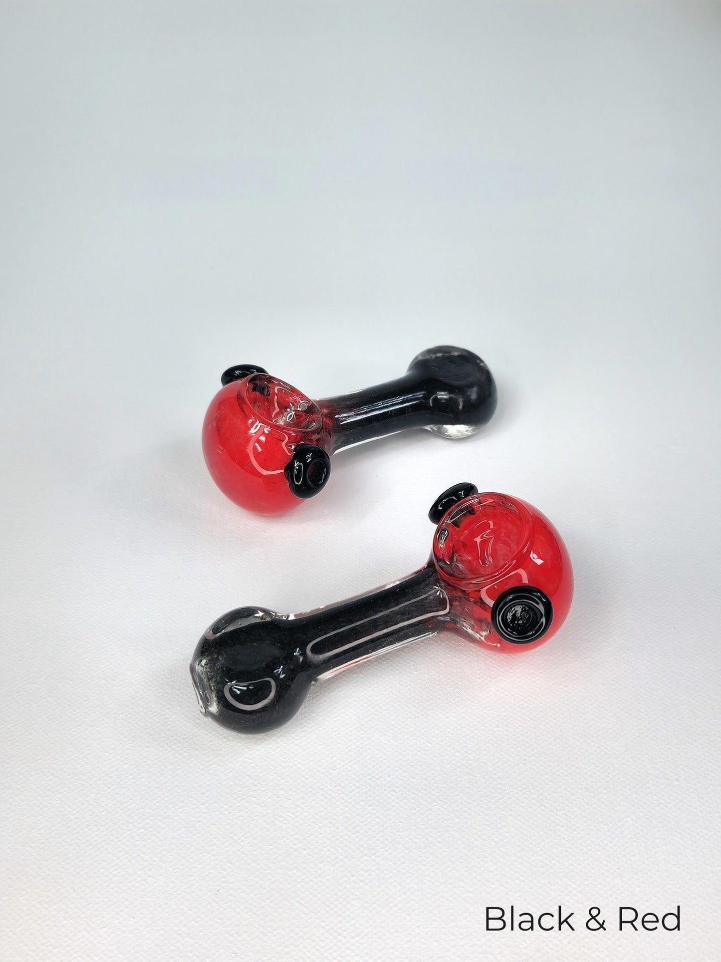 Two Tone Glass Pipe - The Bud Butler