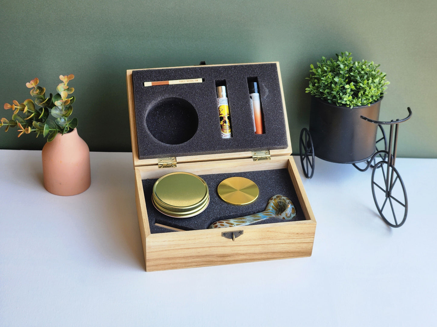 Stash Box for Pipe Smoker