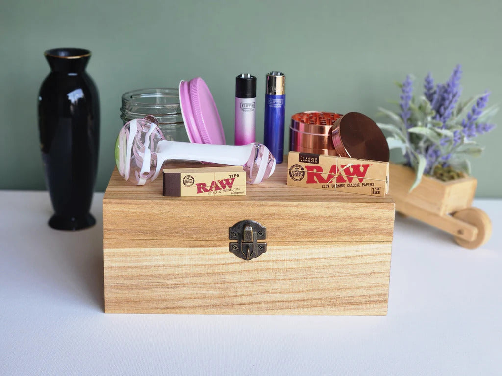 Stash Box for Pipe Smoker